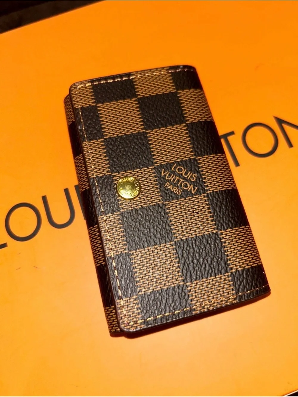 Fashion..no brand.. Brown Damier Canvas Key & Card Holder with Snap Closure NWOT